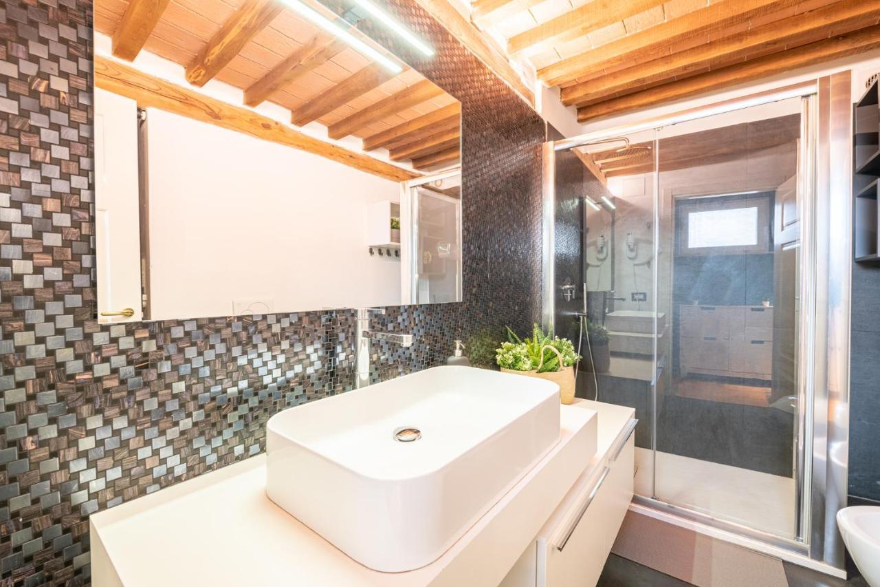 Casa San Paolino Dentro Le MuraElegant Flat Wifi E Selfcheckin Lucca Buitenkant foto